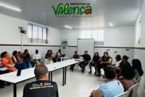 Educação municipal discute ações para melhorar atendimento a alunos com necessidades específicas